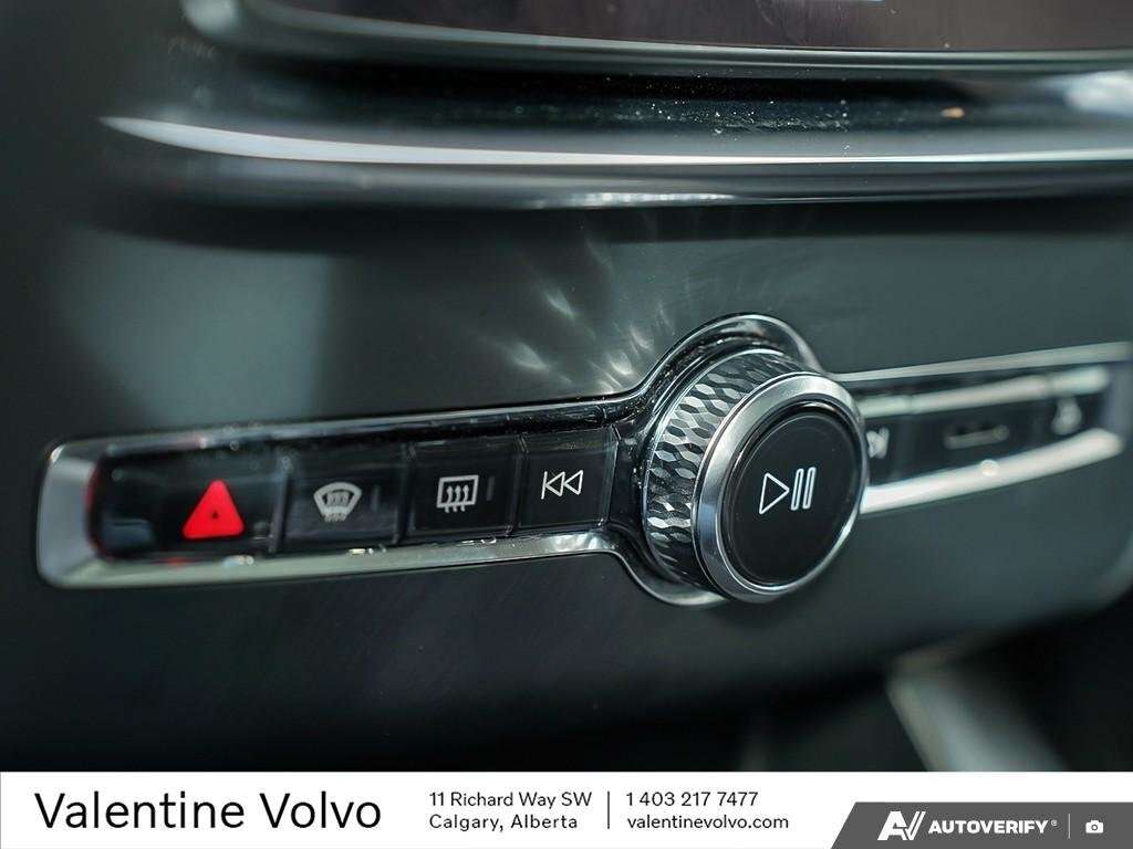 2026 Volvo XC90 Ultra Bright Theme thumb 20