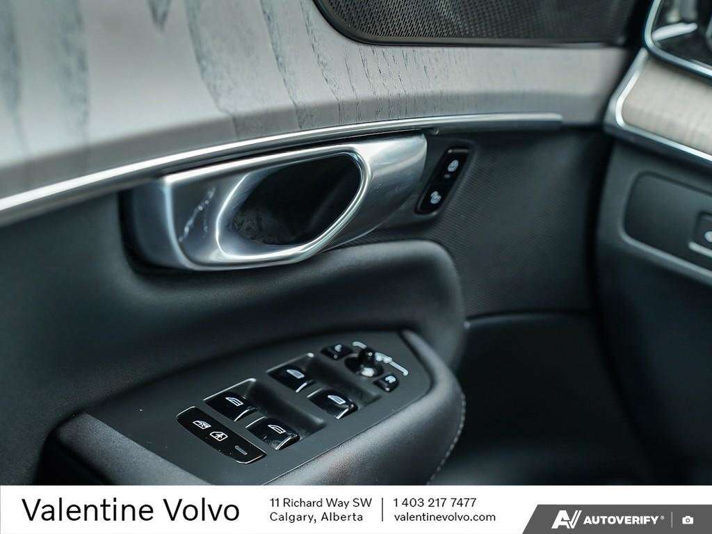 2026 Volvo XC90 Ultra Bright Theme thumb 17
