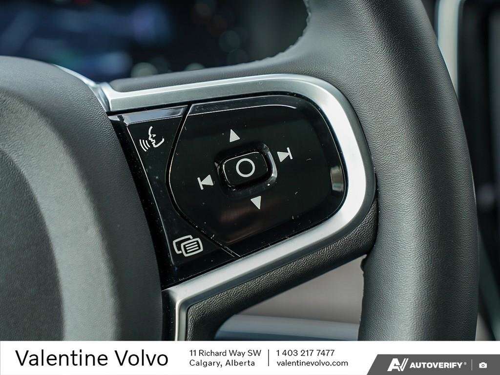 2026 Volvo XC90 Ultra Bright Theme thumb 18