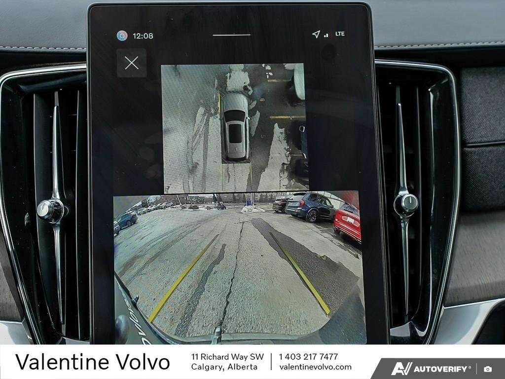 2026 Volvo XC90 Ultra Bright Theme thumb 27