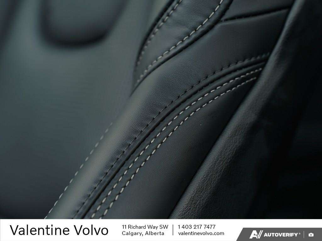 2026 Volvo XC90 Ultra Bright Theme thumb 23