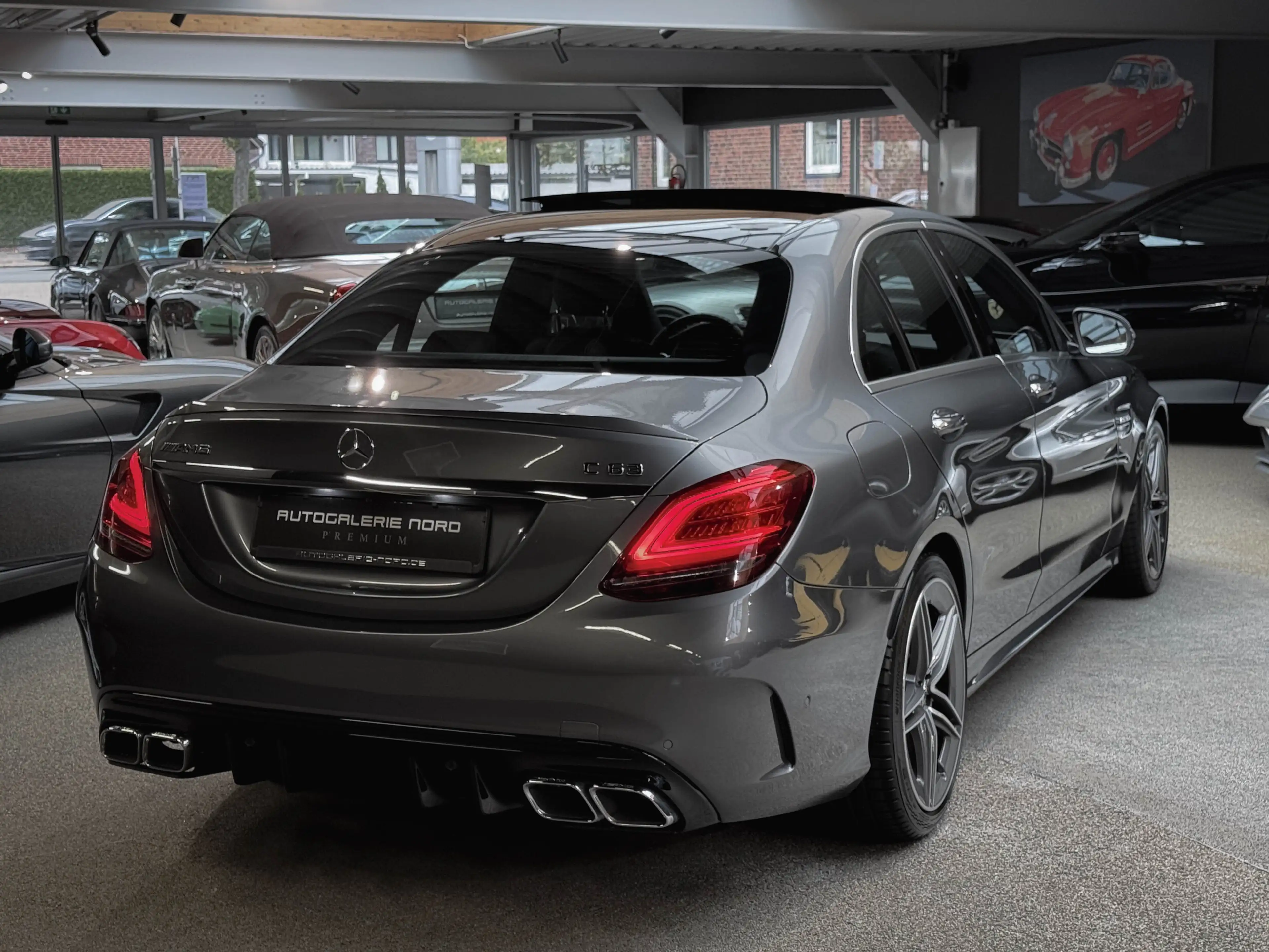 Mercedes-Benz C 63 AMG | PANO | FAHRASSIST HIGH-END | COMAND | KEYLESS — photo 8