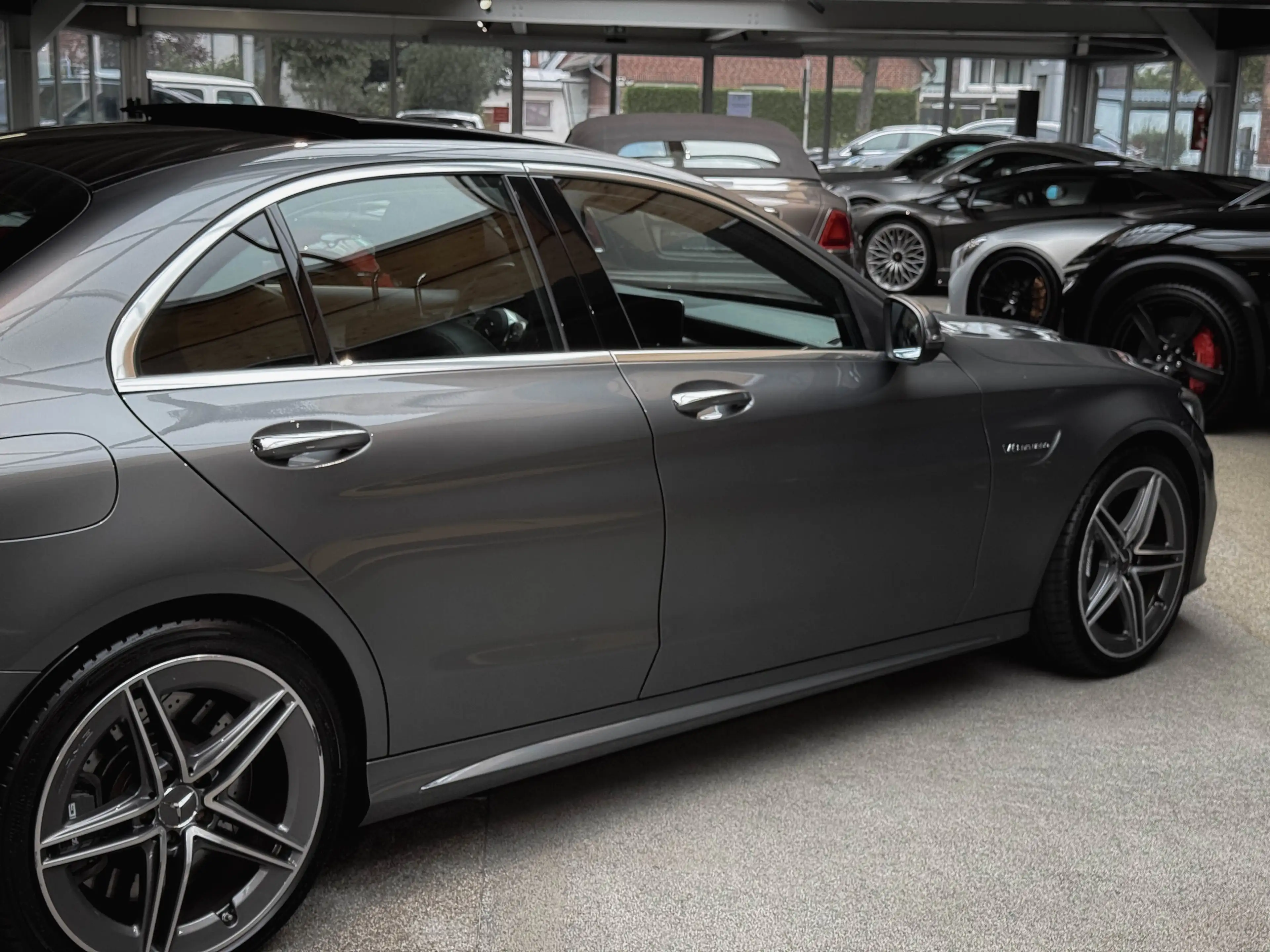 Mercedes-Benz C 63 AMG | PANO | FAHRASSIST HIGH-END | COMAND | KEYLESS — photo 7