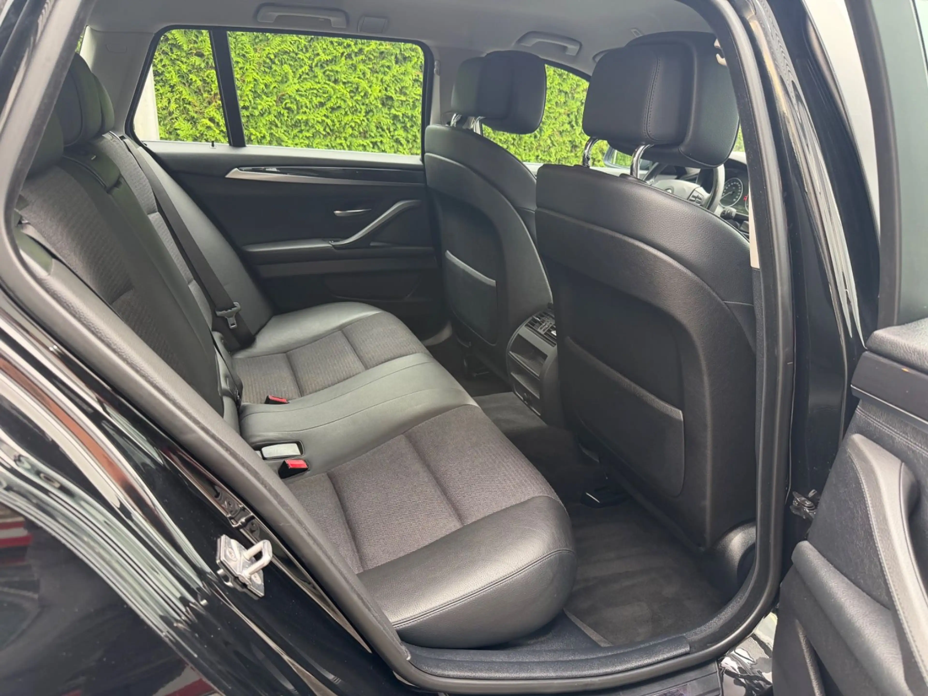 BMW 523 5 Touring 523 i — photo 15