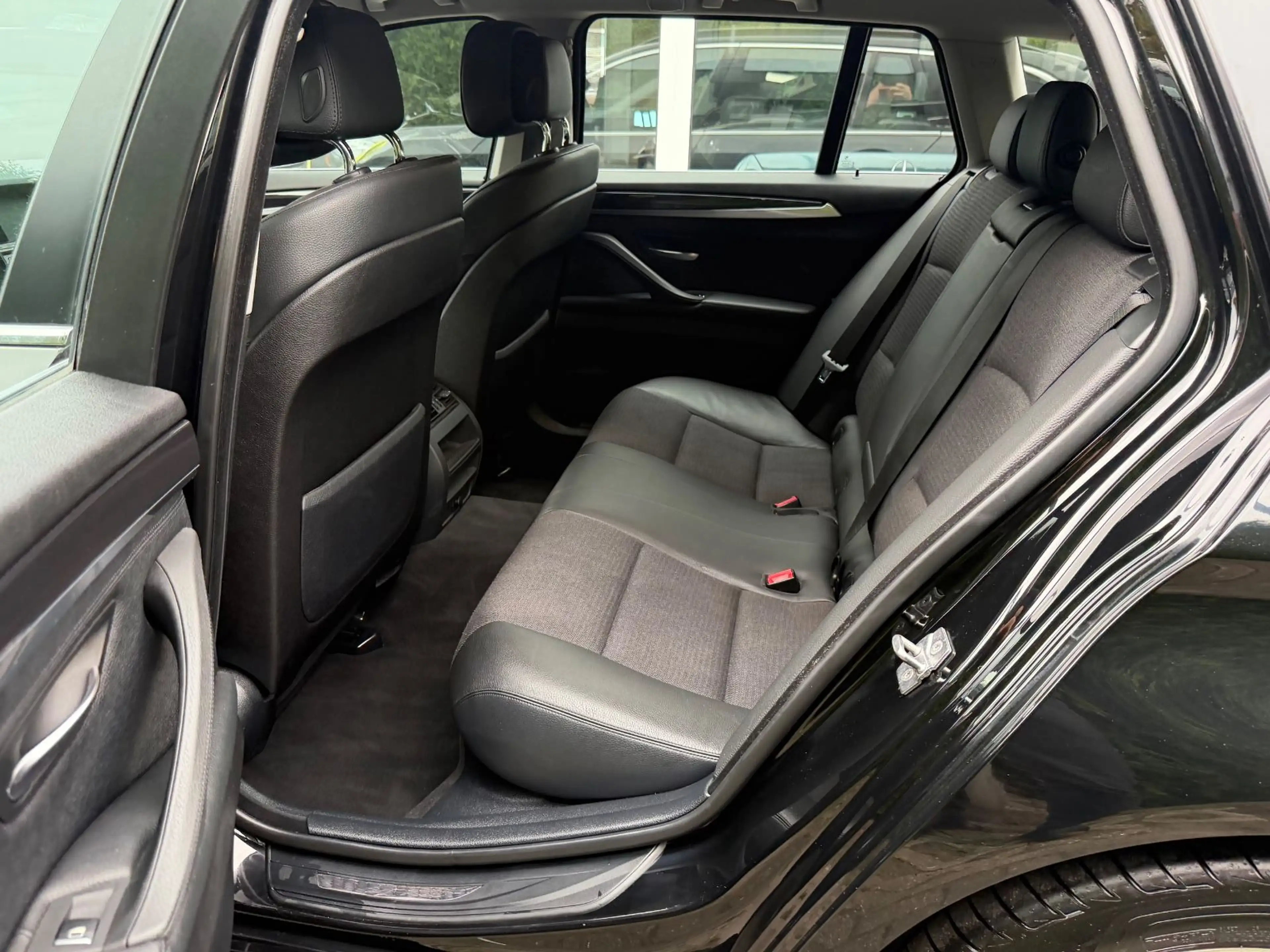 BMW 523 5 Touring 523 i — photo 12