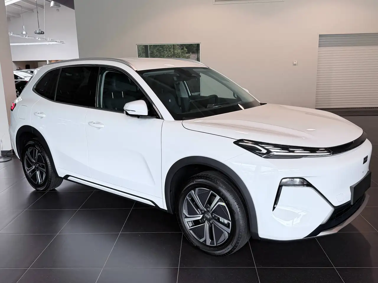 Geely Starray EM-i 2026