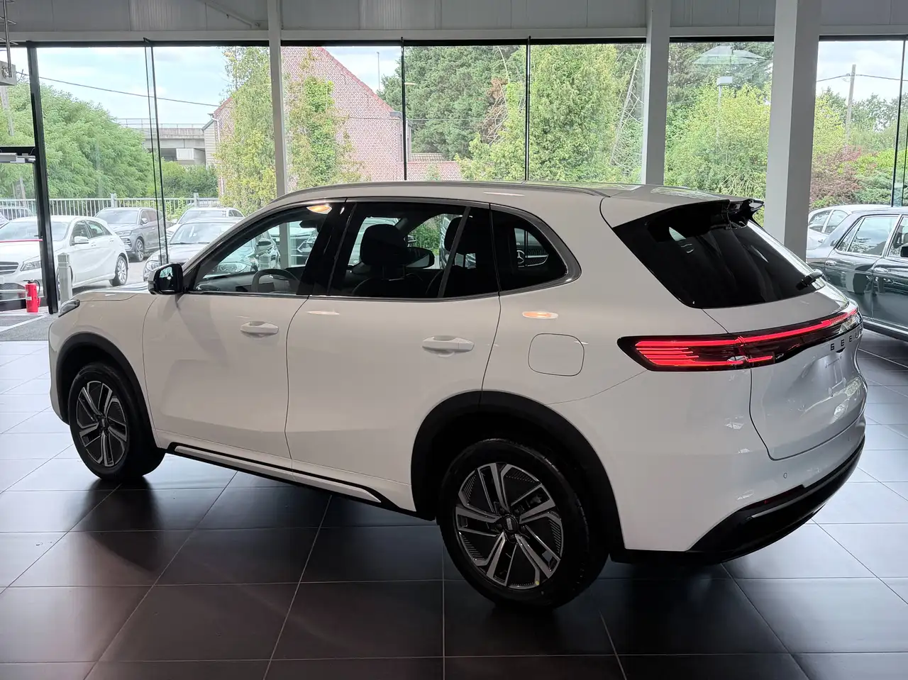 Geely Starray EM-i 2026