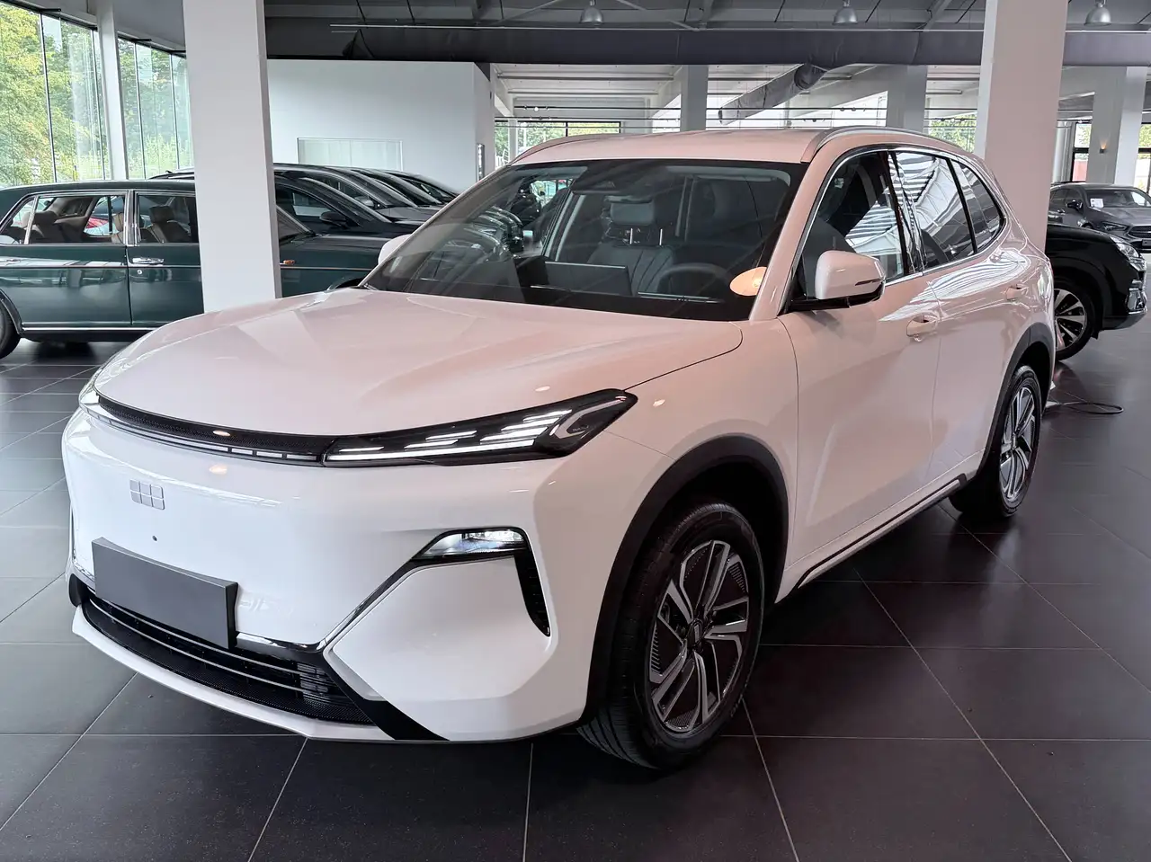 Geely Starray EM-i 2026
