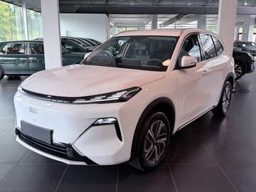 1.5 EM-i PHEV Pro/ 83KM EV / ACC / Led / 360Camera