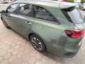 Kia Ceed SW / cee'd SW 1.5 T-GDI Automatik 140 PS Mod.2025 Groen - thumbnail 5