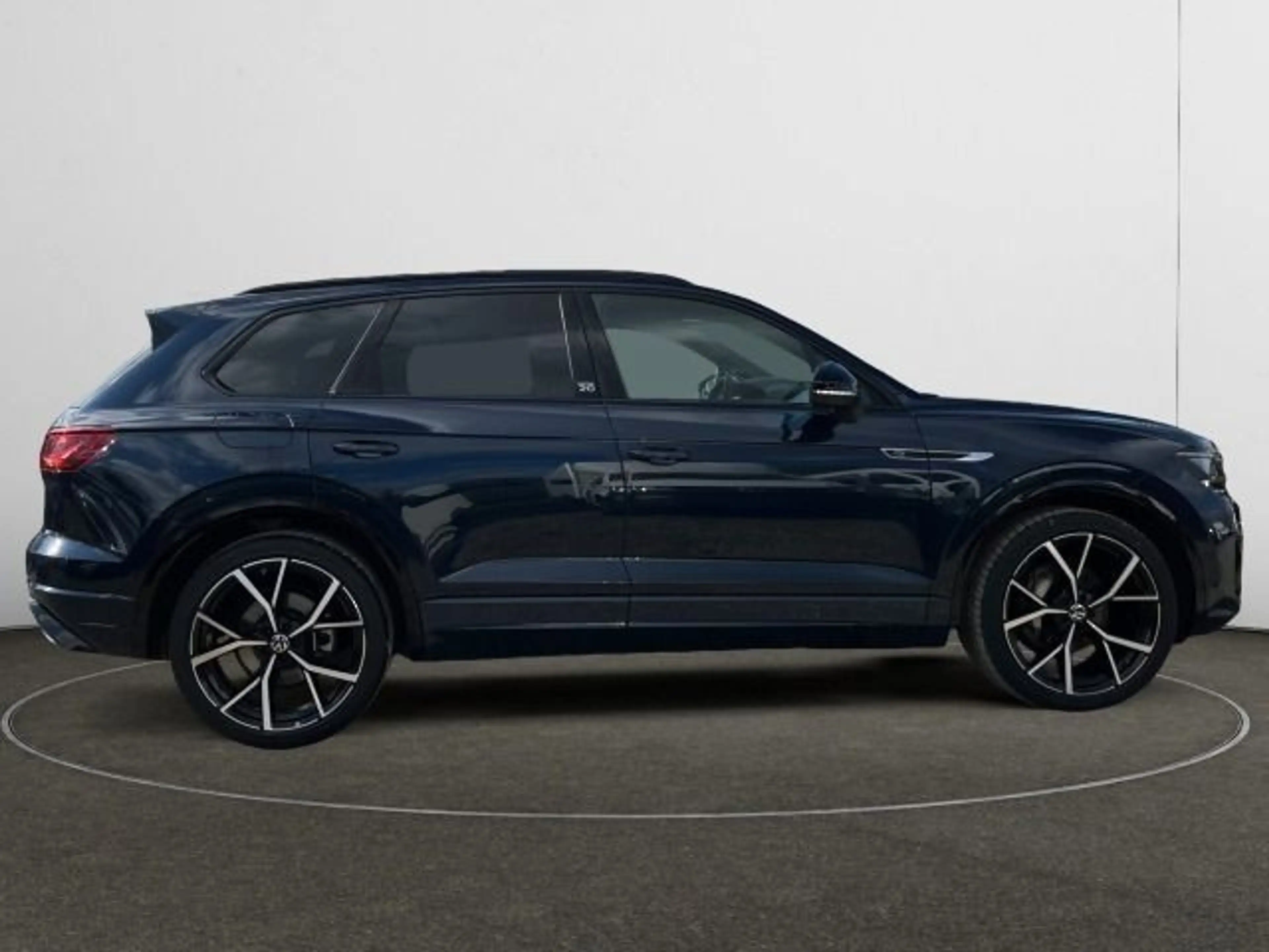 Volkswagen Touareg 3.0 TDI Edition 20 AHK,Luft,Pano,,Dynaud — photo 6