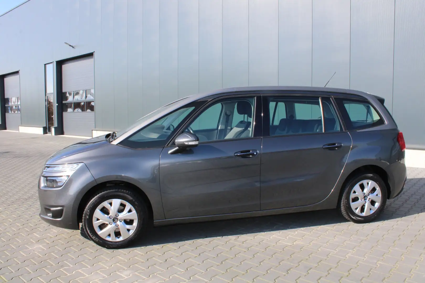 Citroen Grand C4 Picasso 1.2 PureTech Business 7 PERSOONS TREKHAAK NAVIGATI Gris - 2