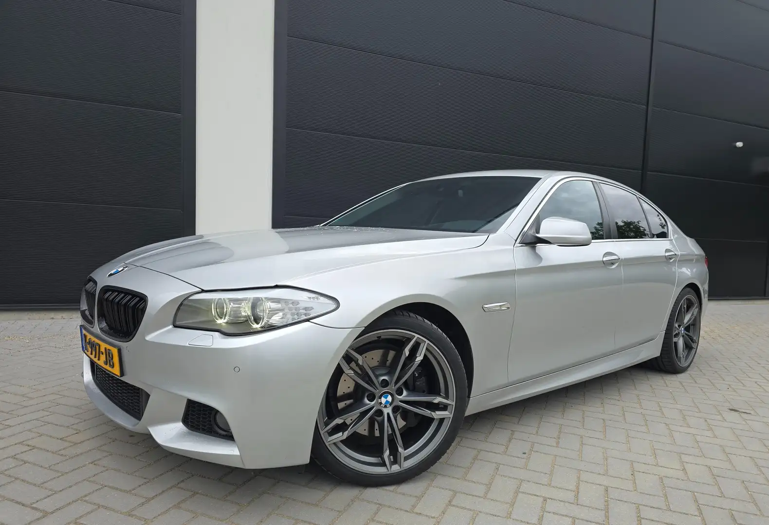 BMW 528 528i High Executive • M-bumpers • Sportdemper Сірий - 1