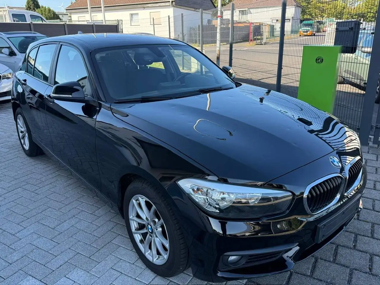 BMW 118