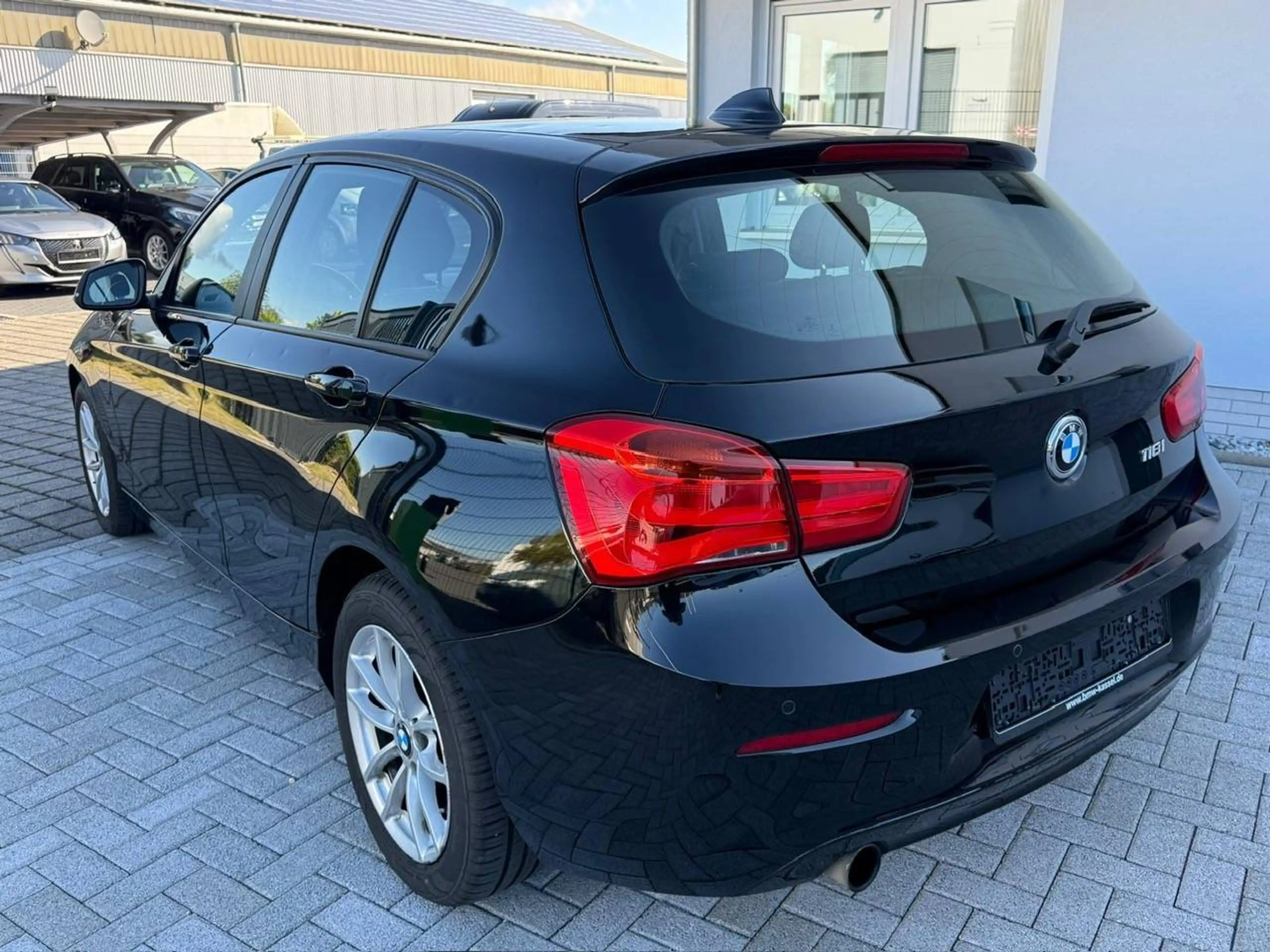 BMW 118 118 i Advantage 100Tkm — photo 3