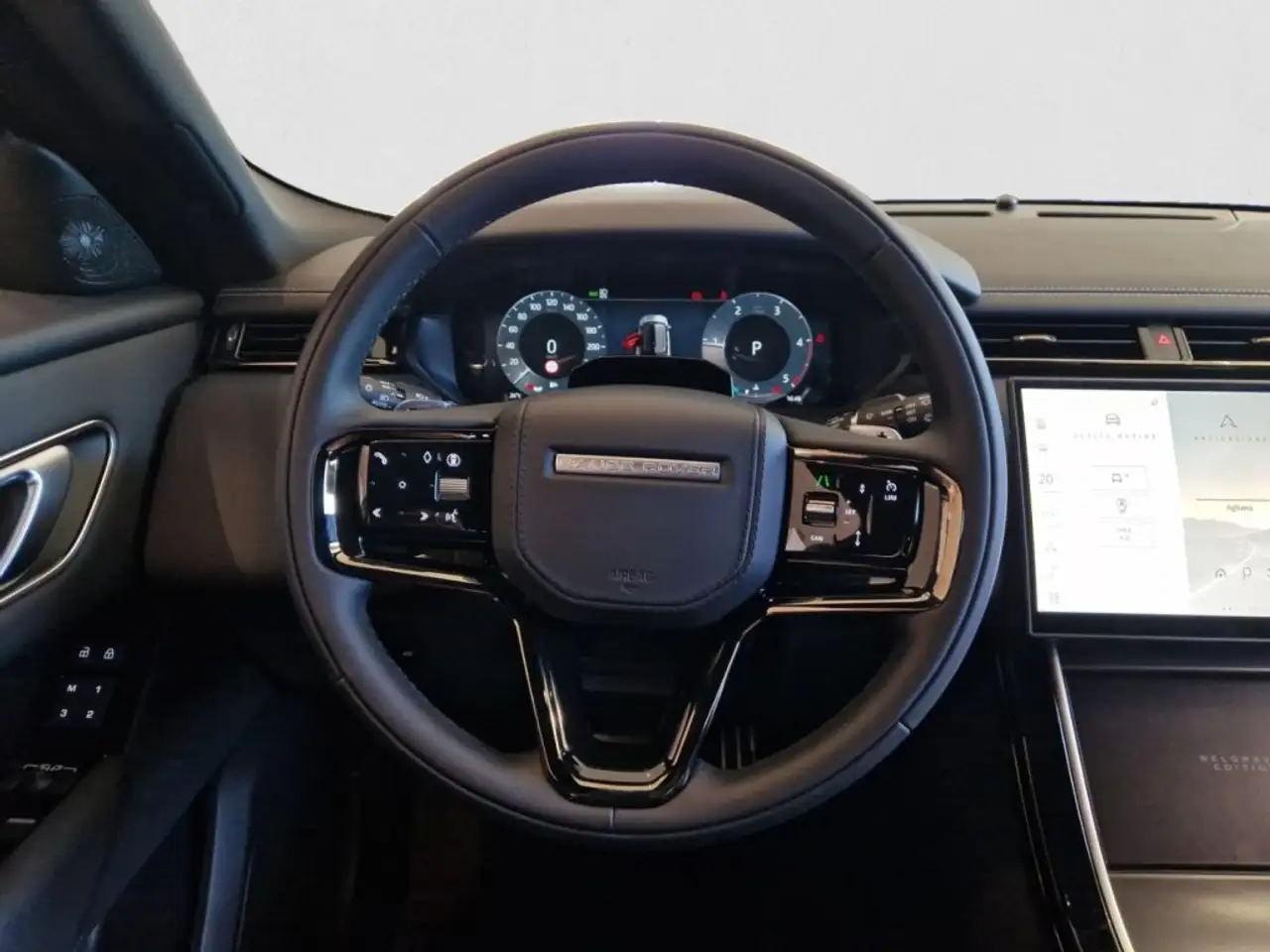 Land Rover Range Rover Velar 2026 — фото 15