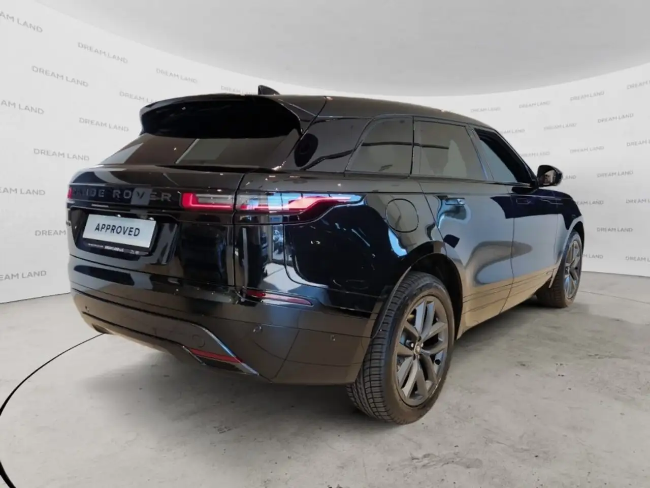 Land Rover Range Rover Velar 2026