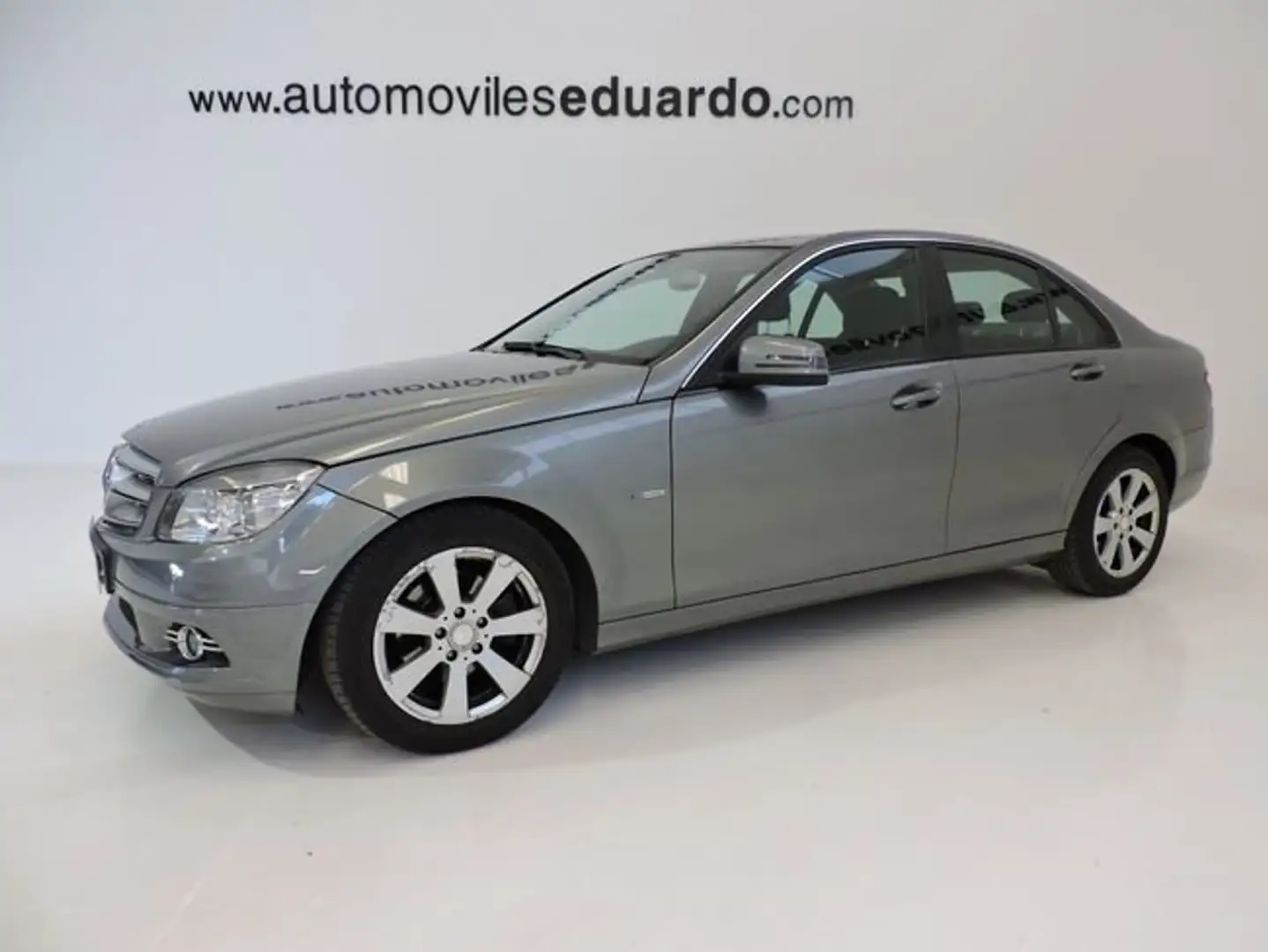 Mercedes-Benz C 180 K BlueEFFICIENCY Berlina Gris - 1