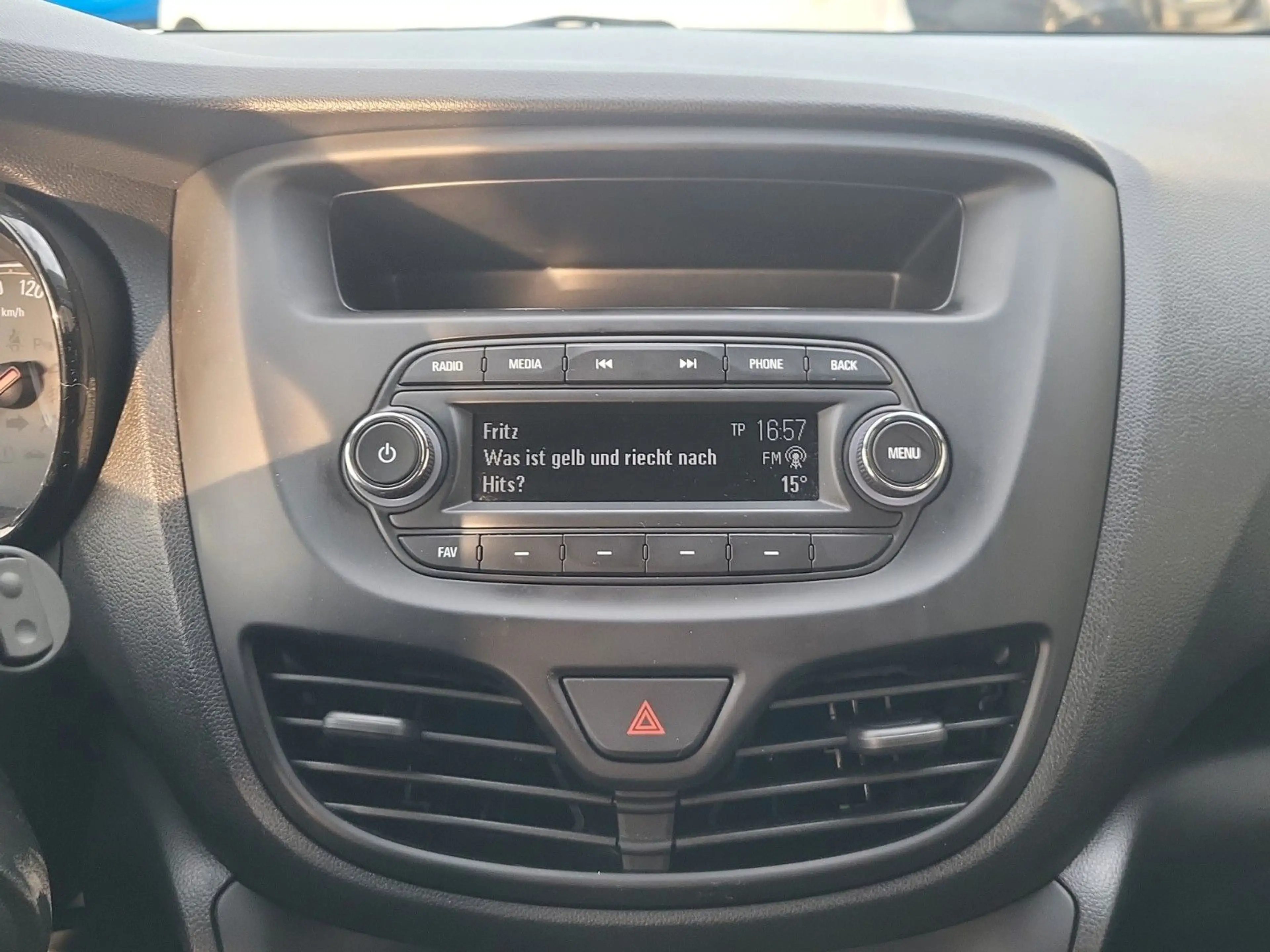 Opel Karl Sondermodell "Edition" Garantie/1-Hand/TOP — photo 15