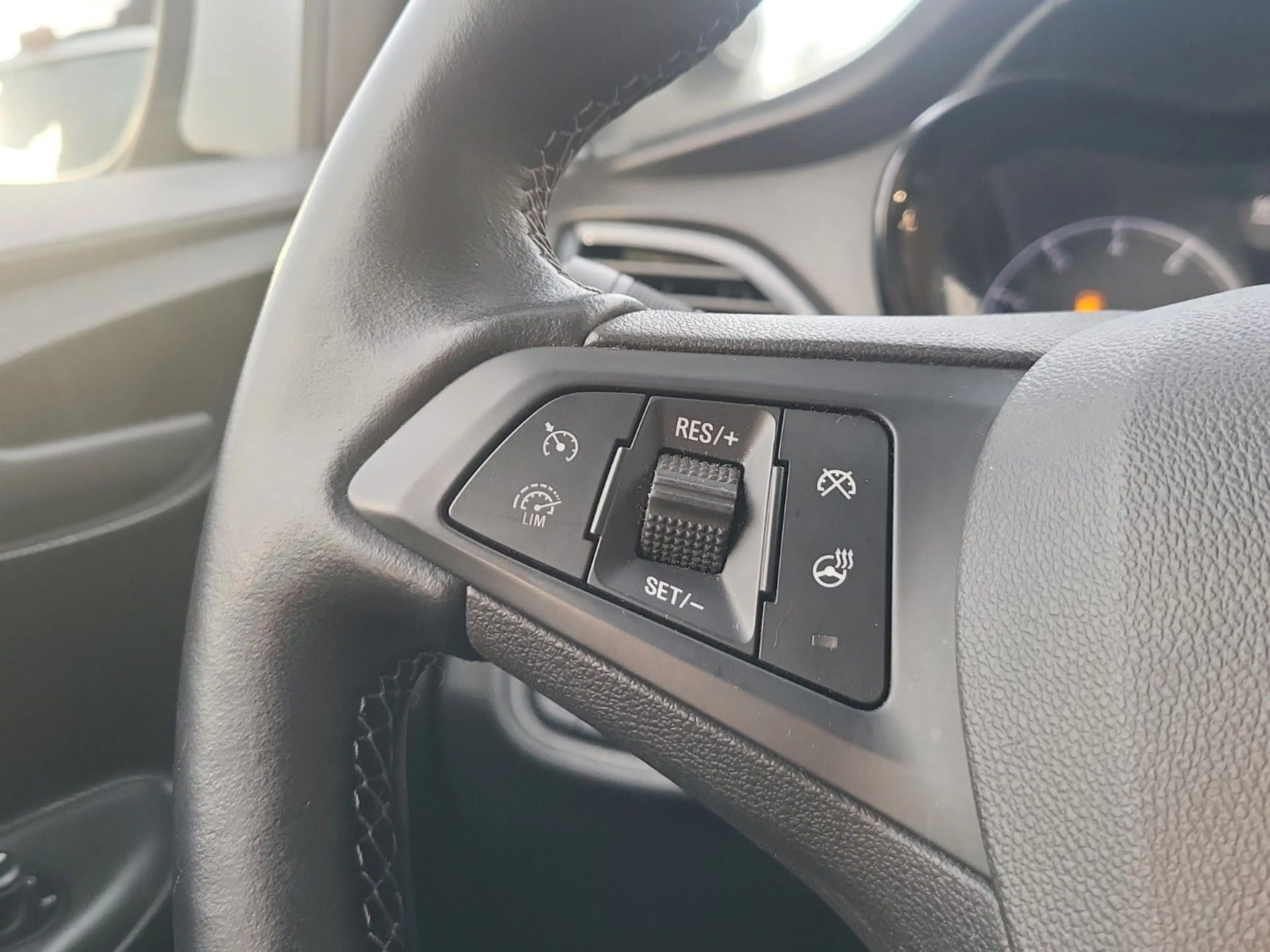 Opel Karl Sondermodell "Edition" Garantie/1-Hand/TOP — photo 13