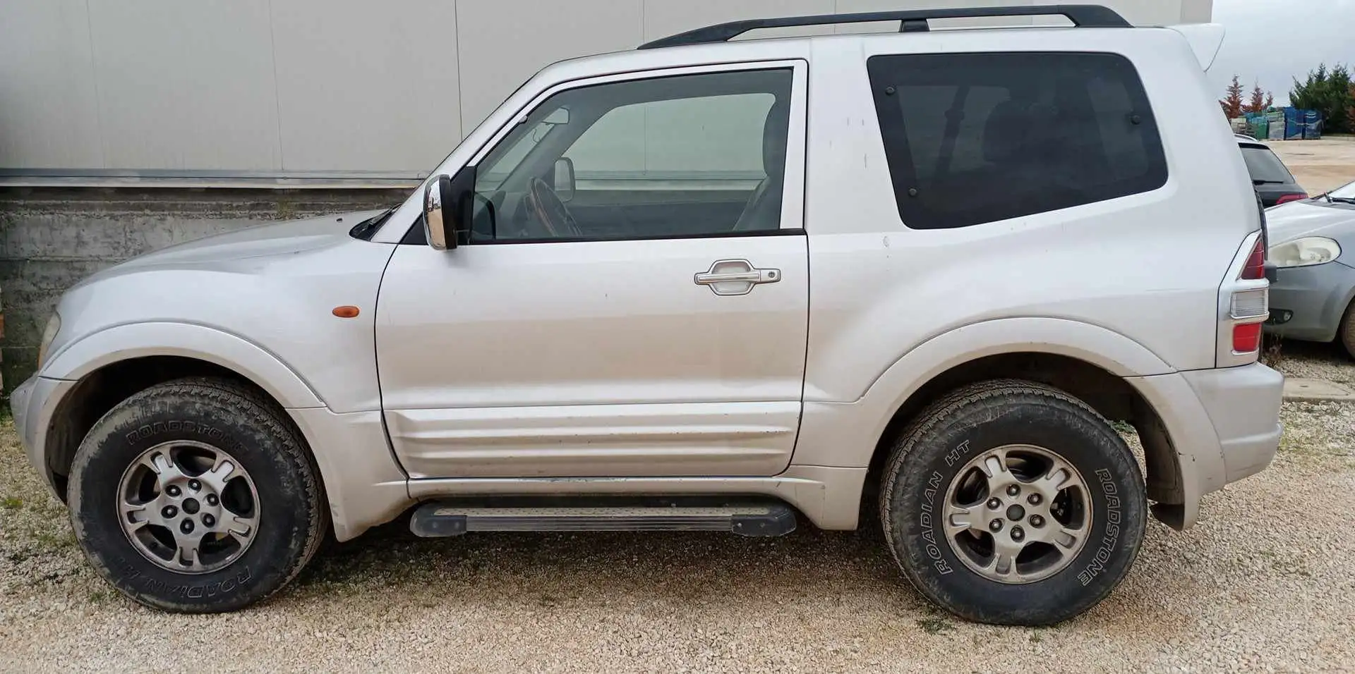 Mitsubishi Pajero Pajero+3p+3.2+tdi+16v+di-d+GLX Gris - 2