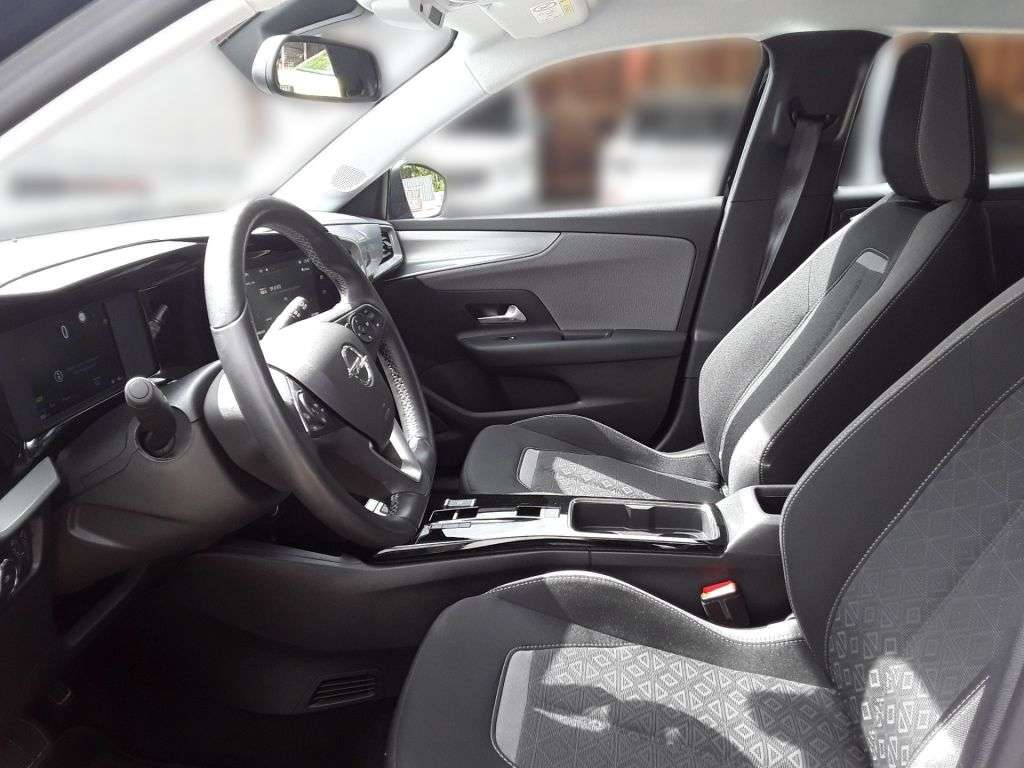 Opel Mokka E