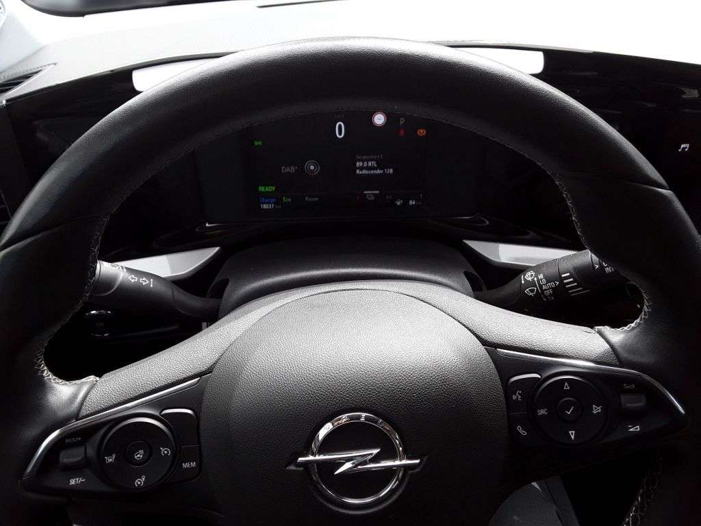 Opel Mokka E