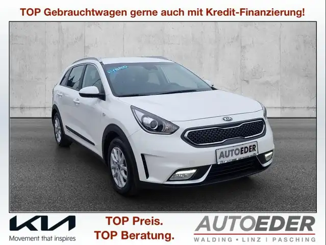 Kia Niro 1,6 GDI Hybrid Silber DCT