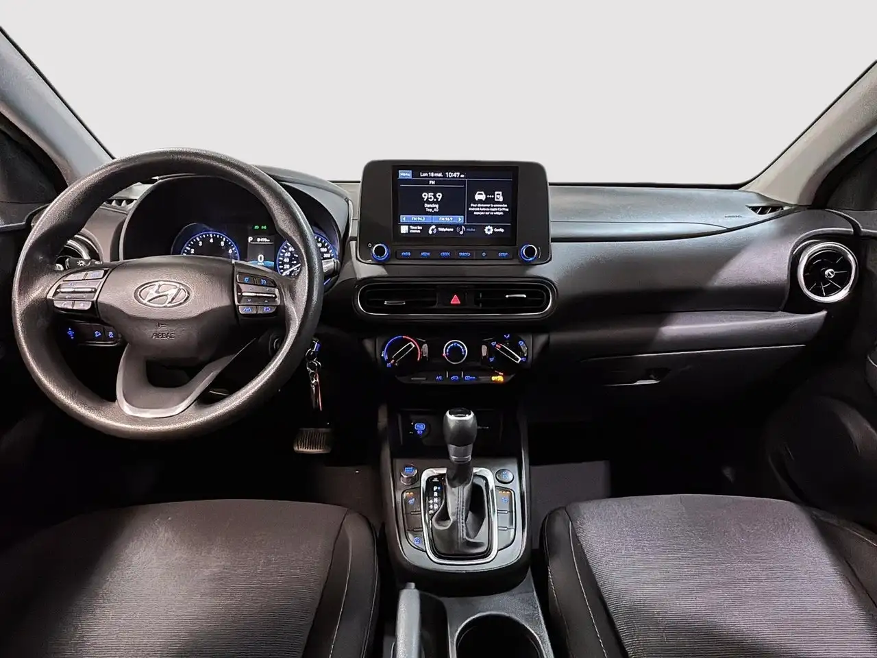 Hyundai KONA снимка Hyundai KONA