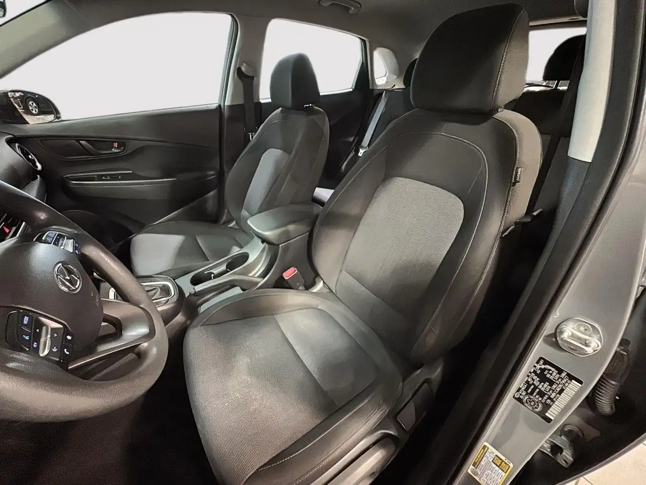 Hyundai KONA снимка Hyundai KONA
