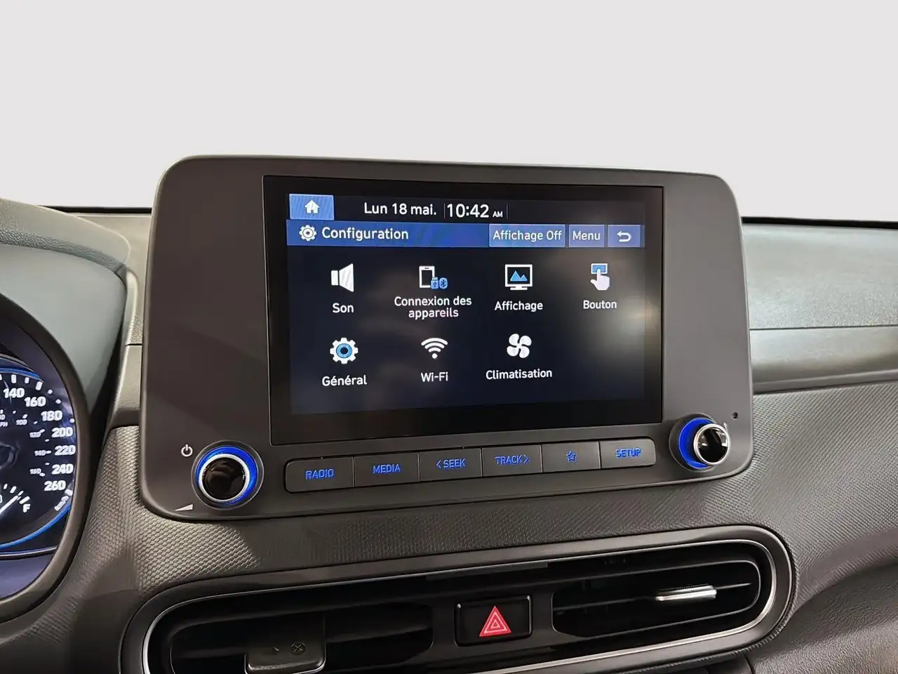 Hyundai KONA снимка Hyundai KONA