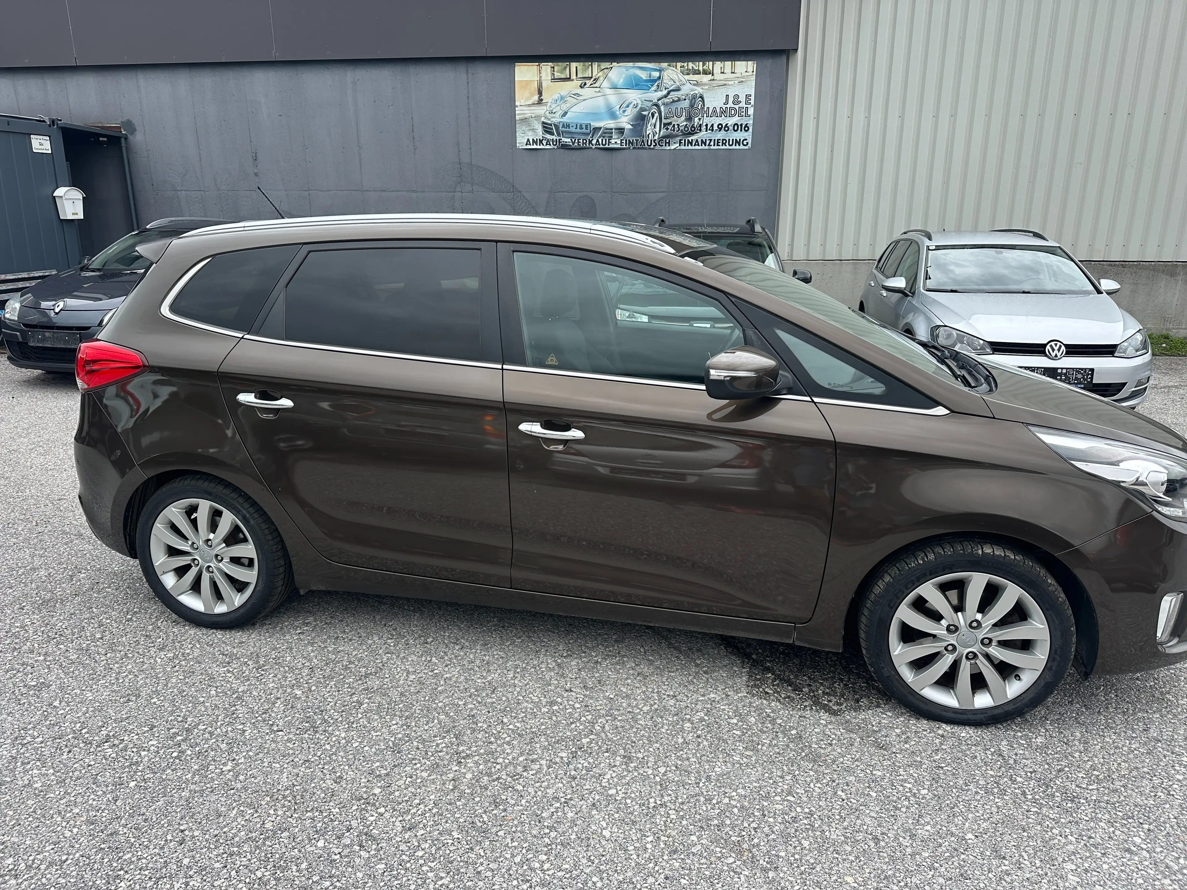 Kia Carens 1.7 Diesel Pickerl 3/2027 — photo 2