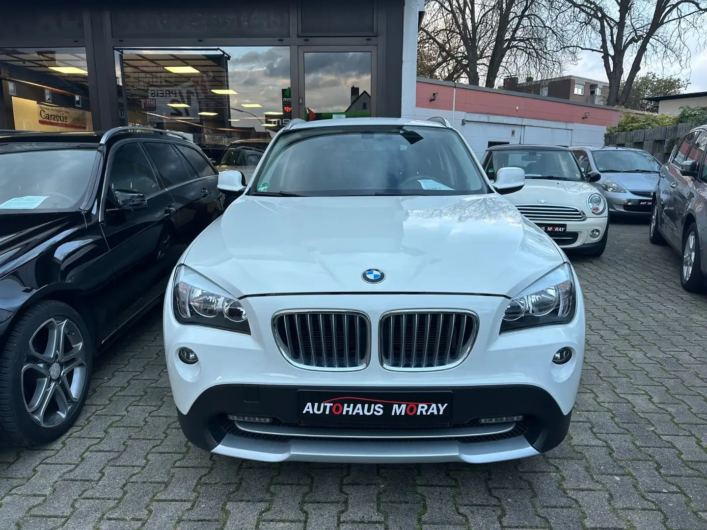 BMW X1 Baureihe X1 18 d xDrive, AHK Blanc - 2