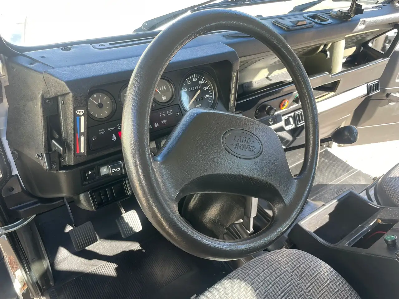 Land Rover Defender 110TDI 5DR SW, foto 4