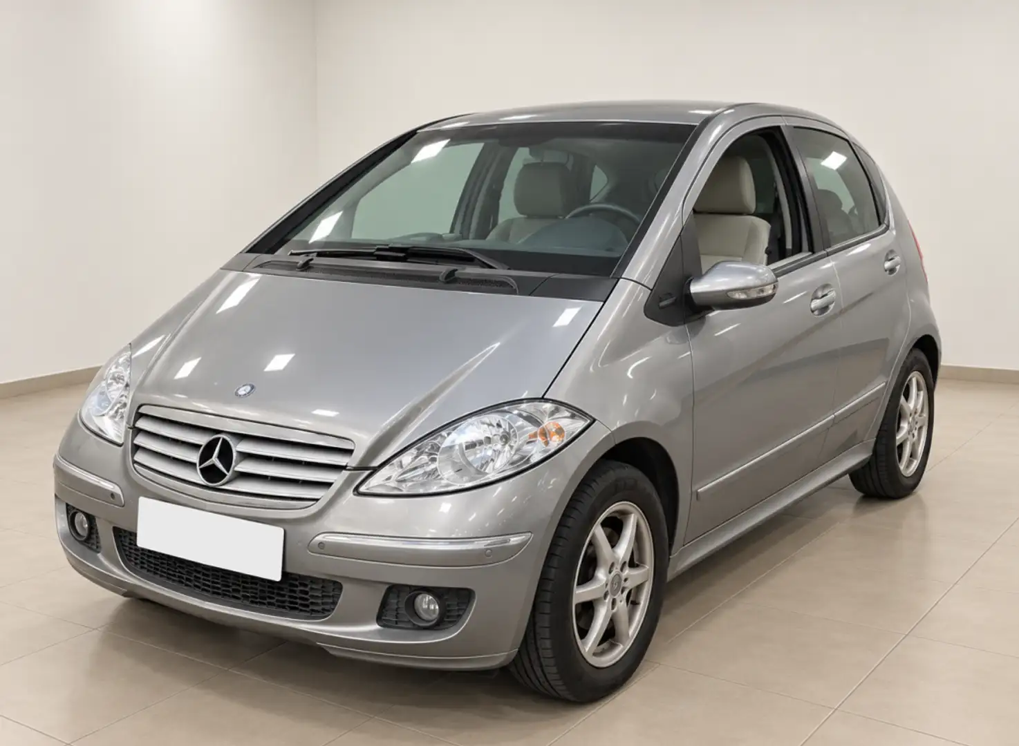 Mercedes-Benz A 150 Beige - 1