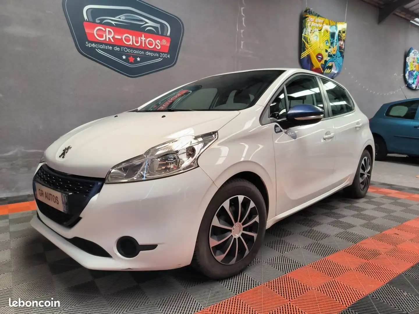 Peugeot 208 1.0l VTI 68ch like 1er MAIN 179000 km garantie 6 m White - 2