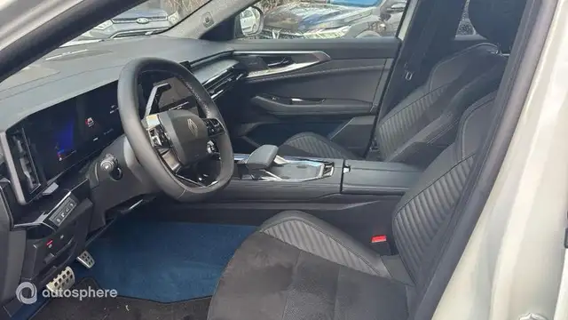 Renault Rafale view 12