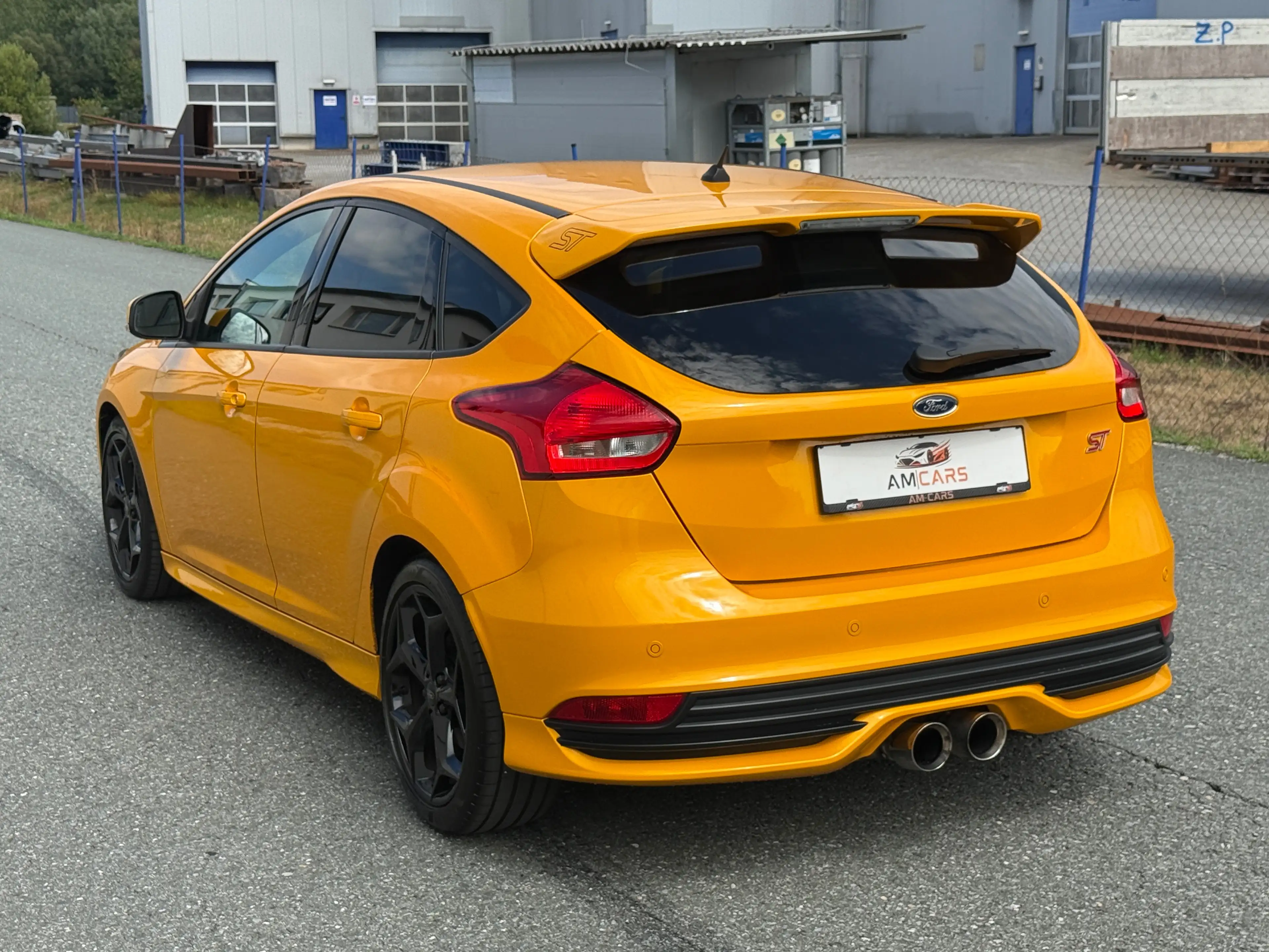 Ford Focus ST 2,0 — photo 13