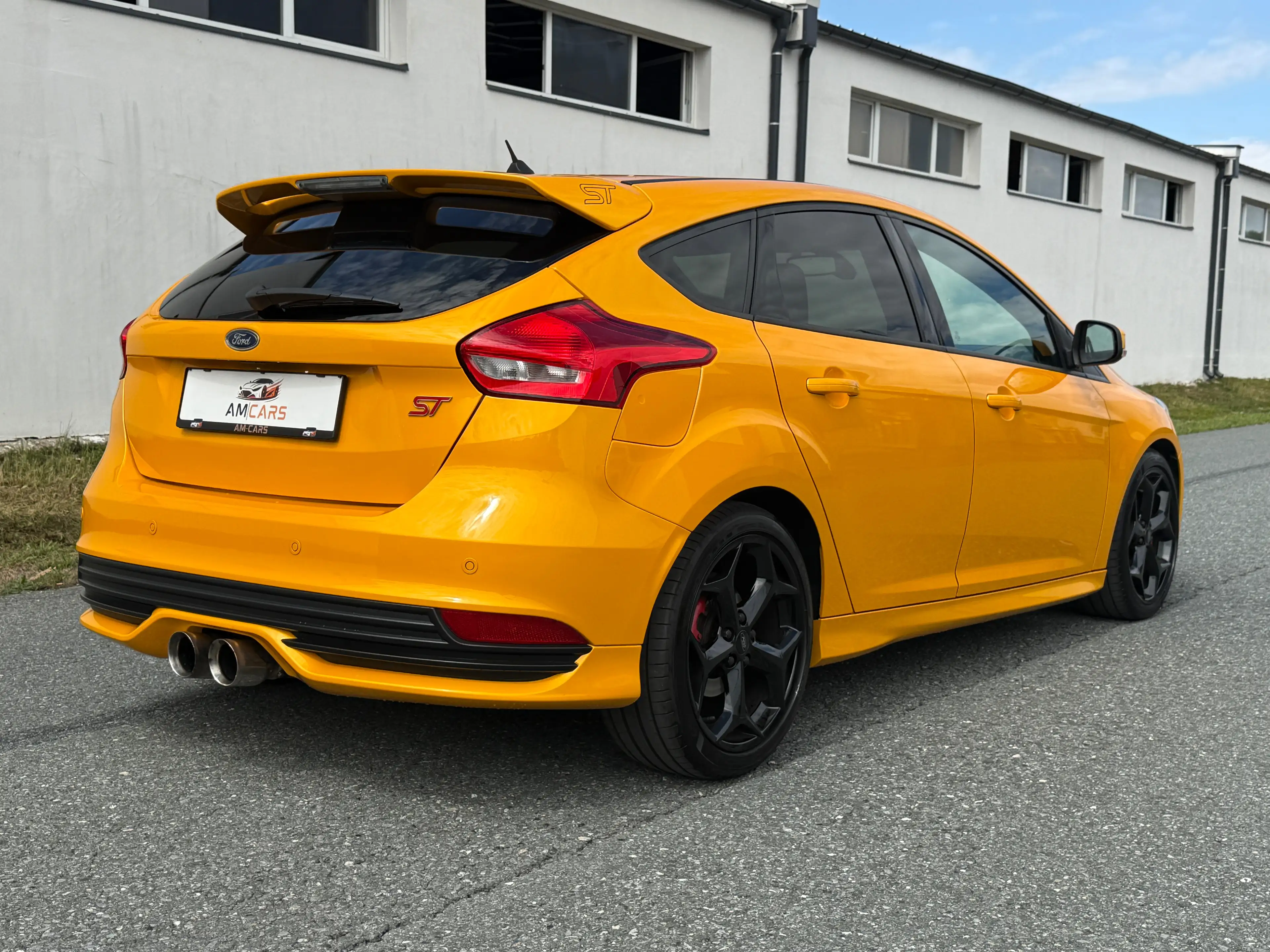Ford Focus ST 2,0 — photo 9