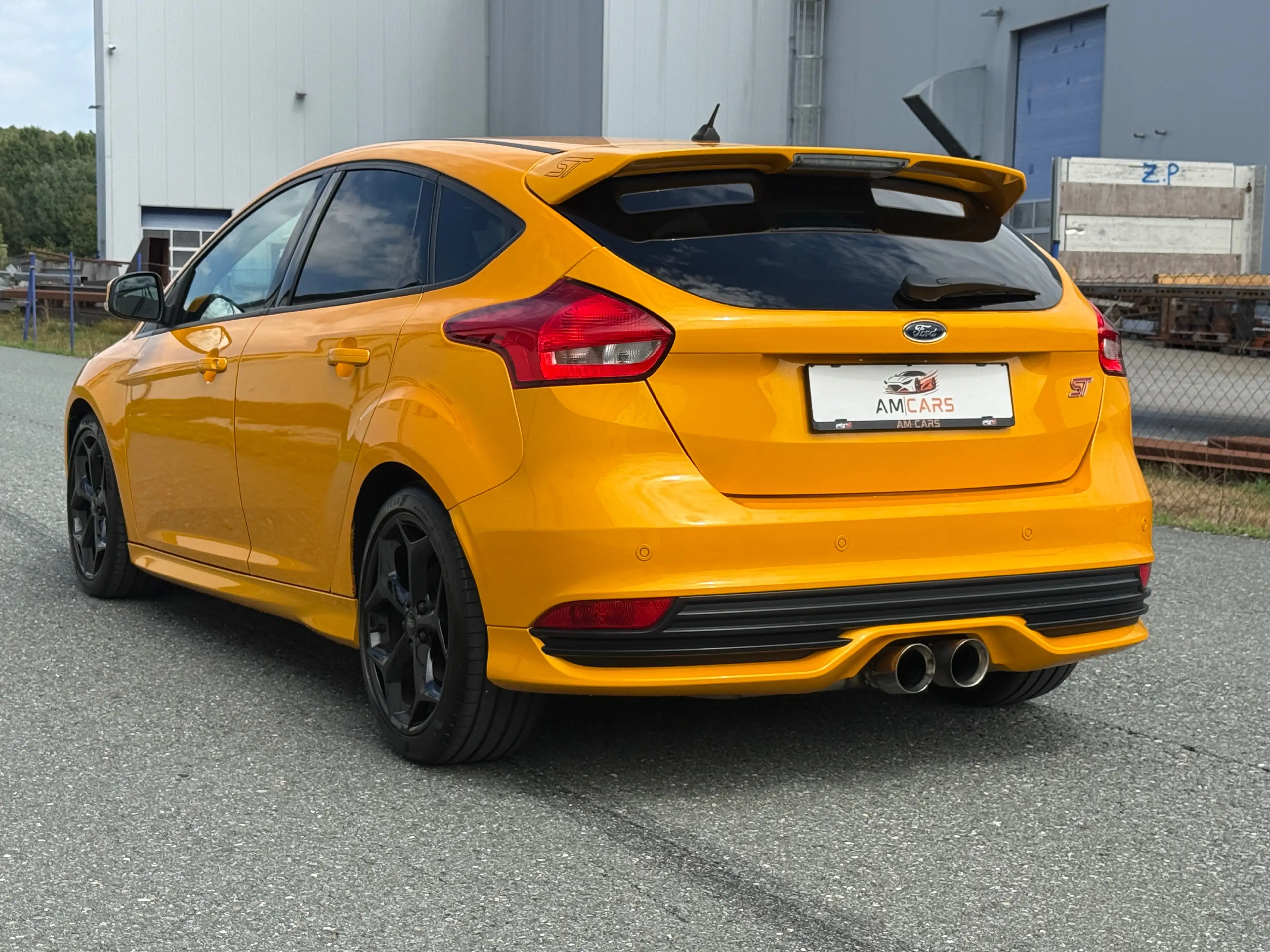 Ford Focus ST 2,0 — photo 12
