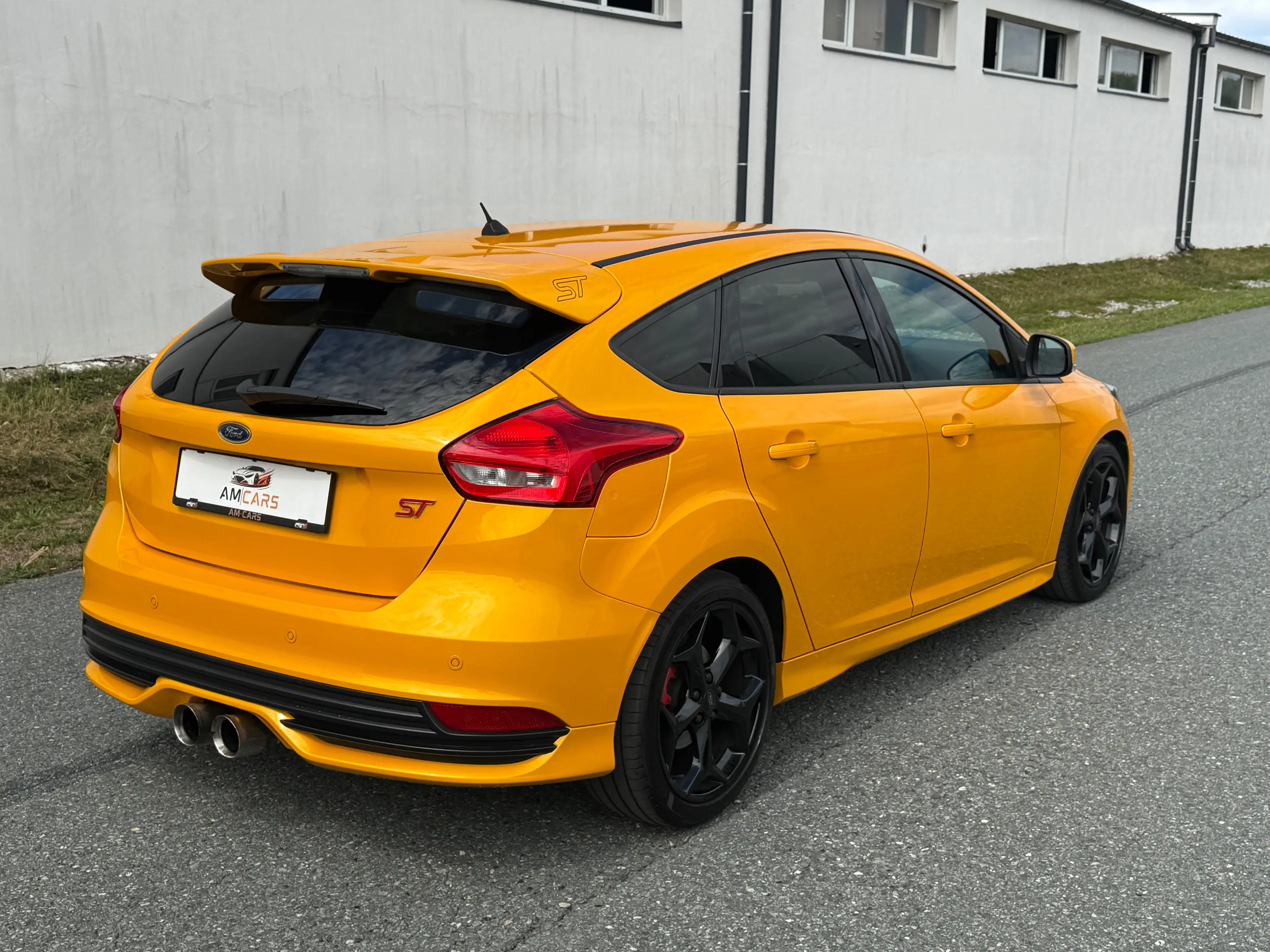 Ford Focus ST 2,0 — photo 10