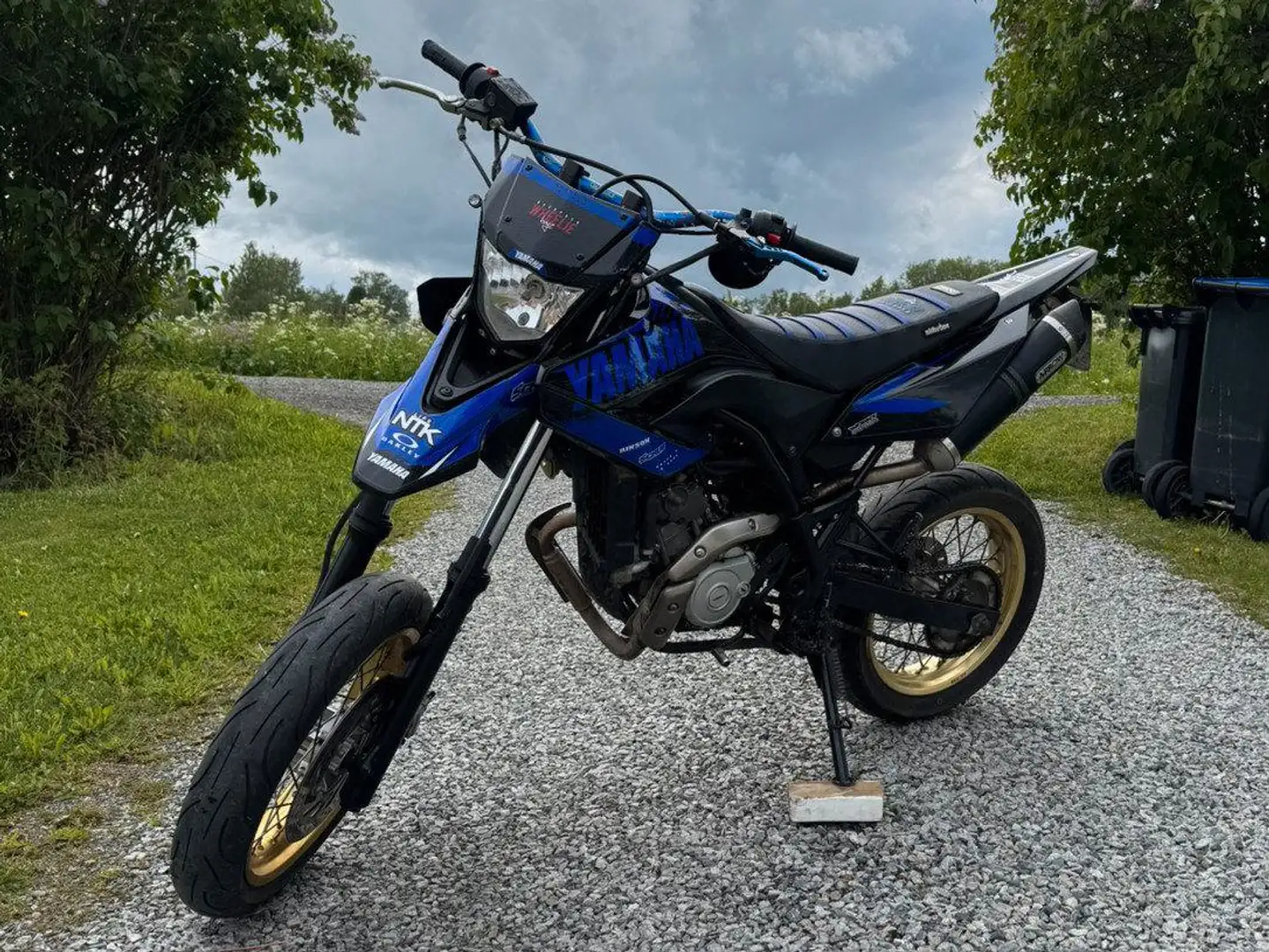 Yamaha WR 125 X Schwarz - 1