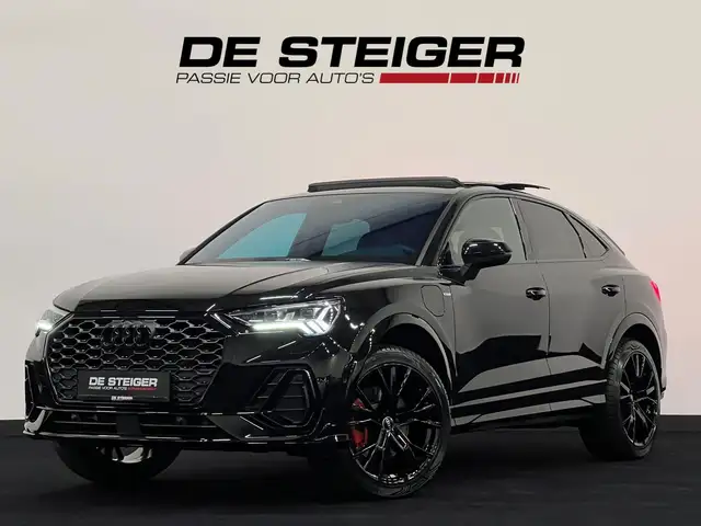 Audi Q3 Sportback 45 TFSI e 3 x S line Blackpack Pano ACC