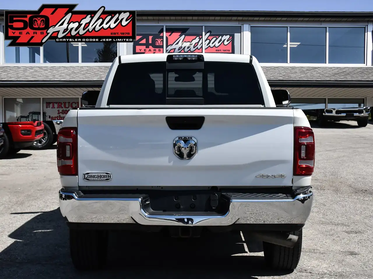 RAM 2500 снимка RAM 2500