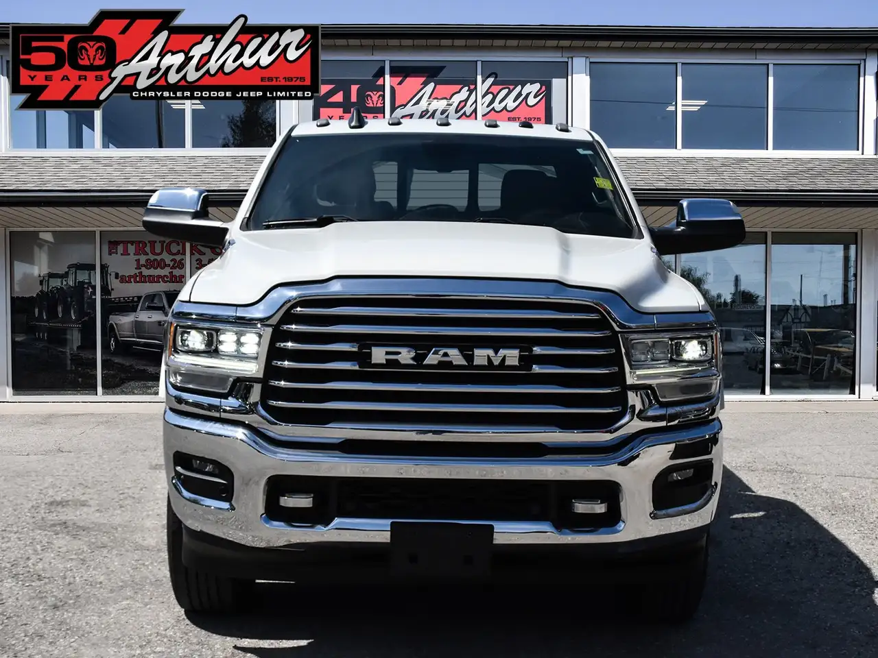 RAM 2500 снимка RAM 2500