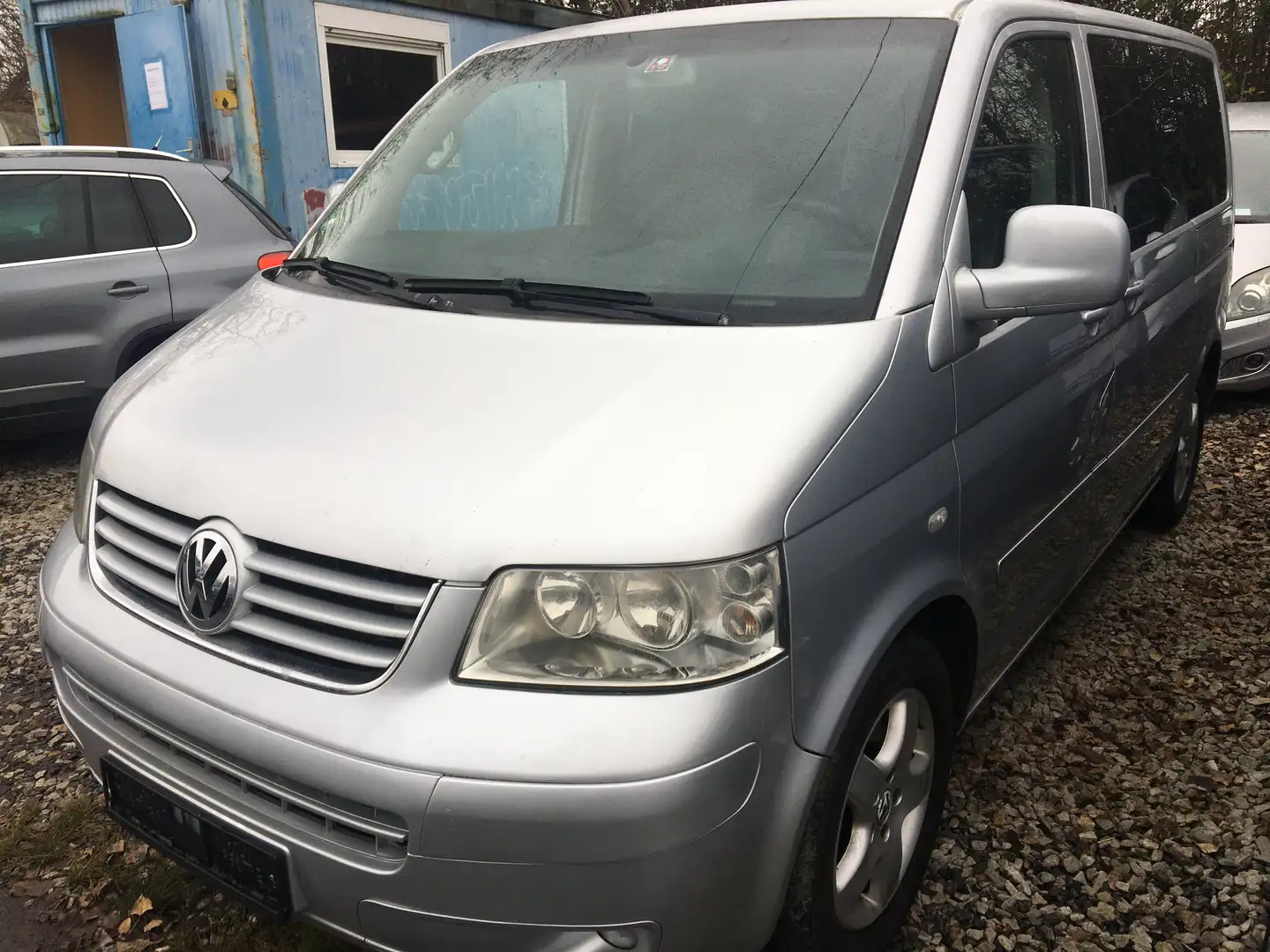 Volkswagen T5 Multivan Highline 2,5TDI 174 PS STANDHEIZUNG NAVI KLIMA ALU Plateado - 1