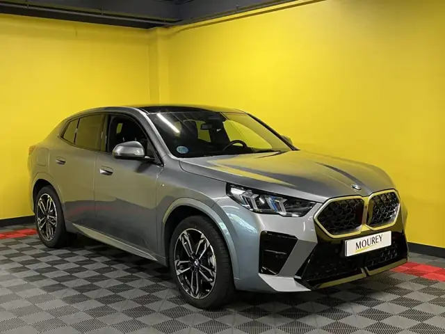 BMW X2 view 3