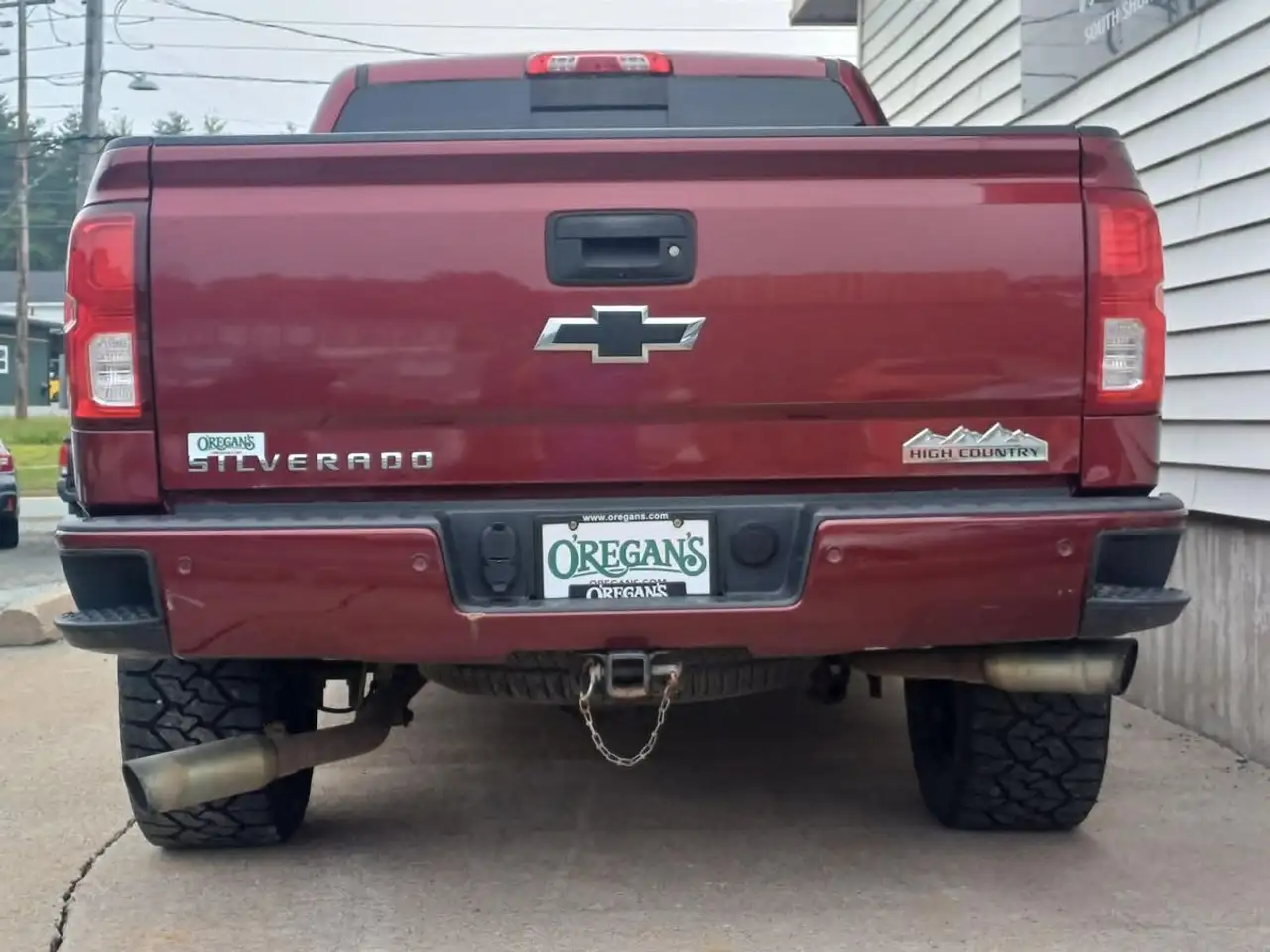 Chevrolet Silverado снимка Chevrolet Silverado