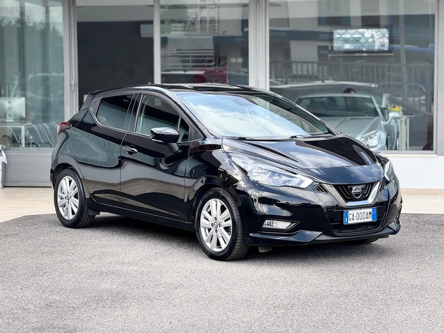 Nissan Micra 1.0 Benzina 100CV E6 - 2020 Nero - 1