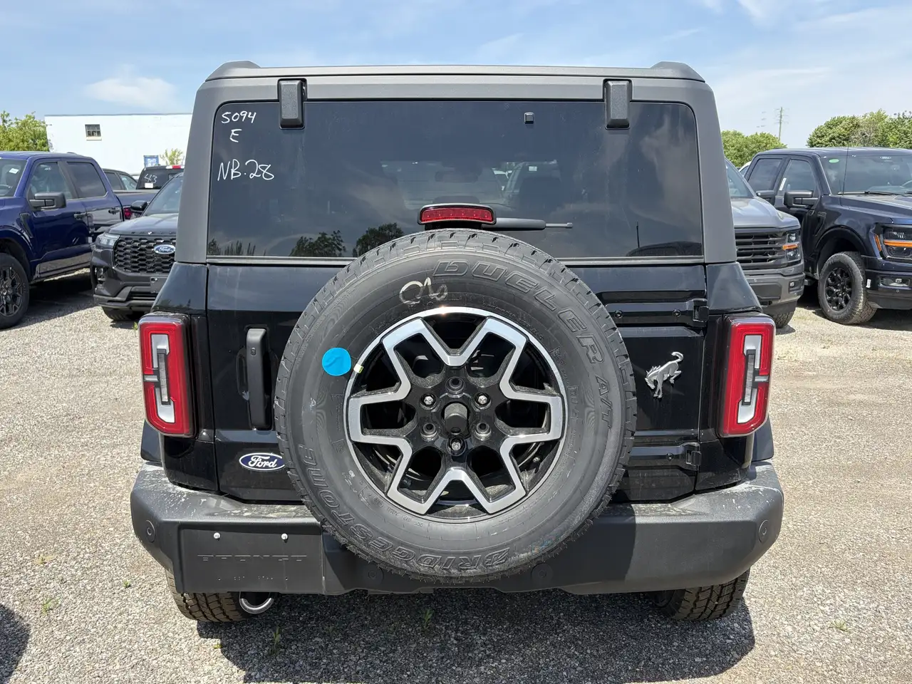 Ford Bronco снимка Ford Bronco
